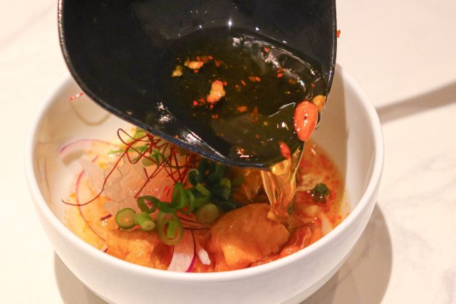 \ 今話題の中華料理 / <br>ランチビュッフェに本格「麻辣湯」が新登場！