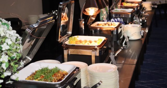 社員旅行の宴会を成功させる！最高の宴会場と料理の選び方
