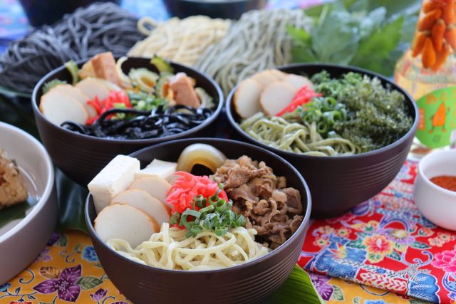 10月17日は沖縄そばの日|ホテルこだわりの朝そば